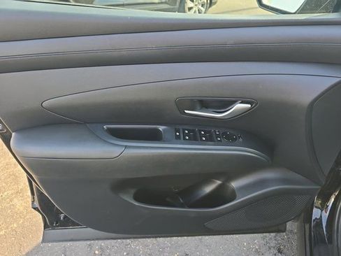 Used 2026 Hyundai Tucson SE FWD image 22