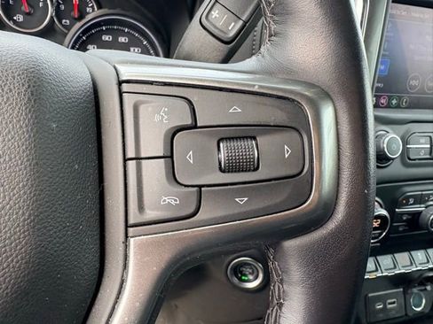 Used 2021 Chevrolet Silverado 1500 LT image 20