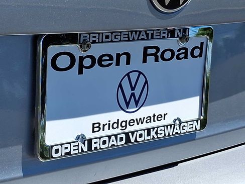 Used 2023 Volkswagen Jetta SE FWD image 30