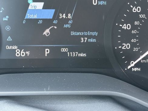 Certified 2026 Toyota Sienna XLE FWD image 14