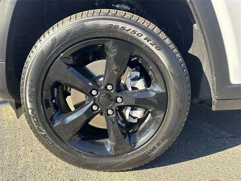 New 2025 Jeep Grand Cherokee L Limited image 17