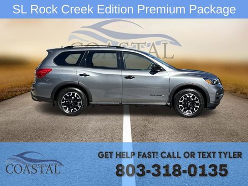 Used 2020 Nissan Pathfinder SL image 4