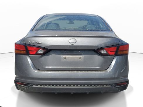 Used 2024 Nissan Altima 2.5 S image 5
