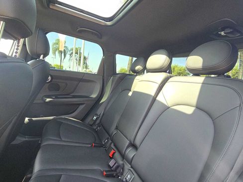 Used 2021 MINI Cooper Countryman FWD image 17