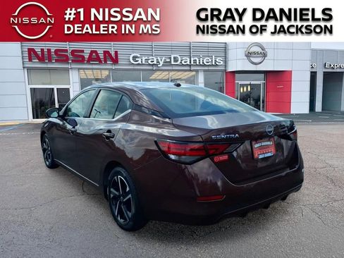 Used 2024 Nissan Sentra SV FWD image 6