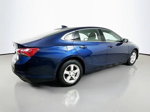 Used 2022 Chevrolet Malibu LT FWD image 7