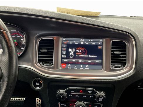 Used 2021 Dodge Charger GT image 5