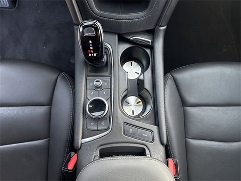 Used 2025 Cadillac XT5 Premium Luxury image 15