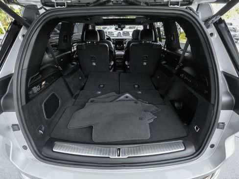 Used 2024 Jeep Grand Cherokee L Overland w/ Trailer Tow Package image 41