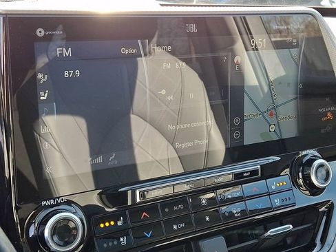 Certified 2021 Toyota Highlander Platinum image 20