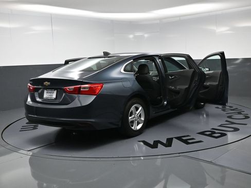 Used 2020 Chevrolet Malibu LS FWD image 26
