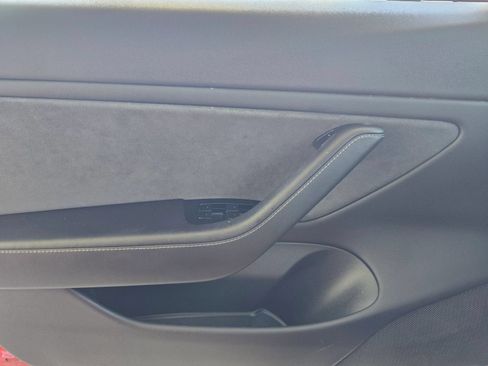 Used 2018 Tesla Model 3 Long Range RWD image 18