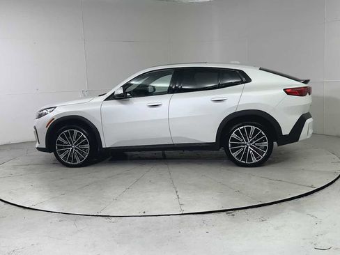 Used 2025 BMW X2 xDrive28i w/ Technology Package image 5