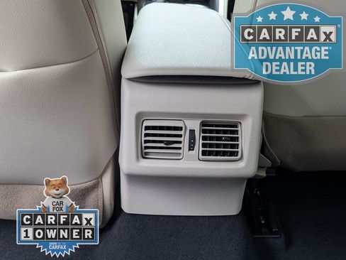 Used 2024 Toyota Camry XLE FWD image 17
