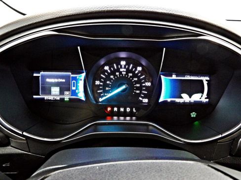 Used 2018 Ford Fusion S image 15