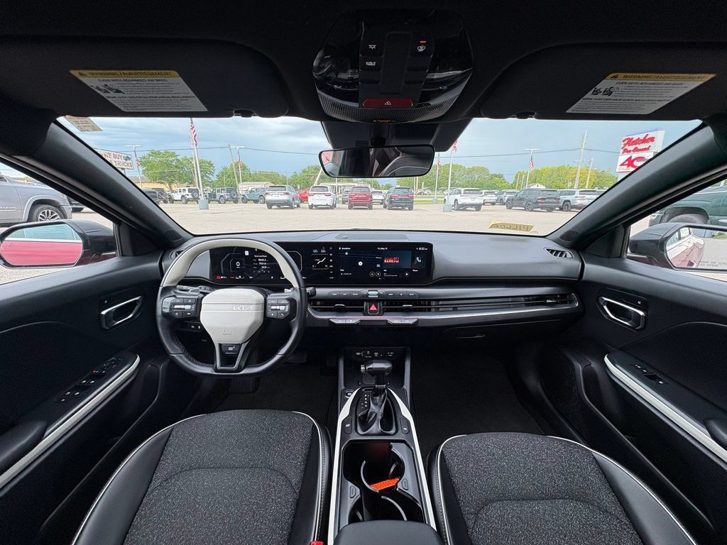 Used 2025 Kia K4 GT-Line FWD image 14