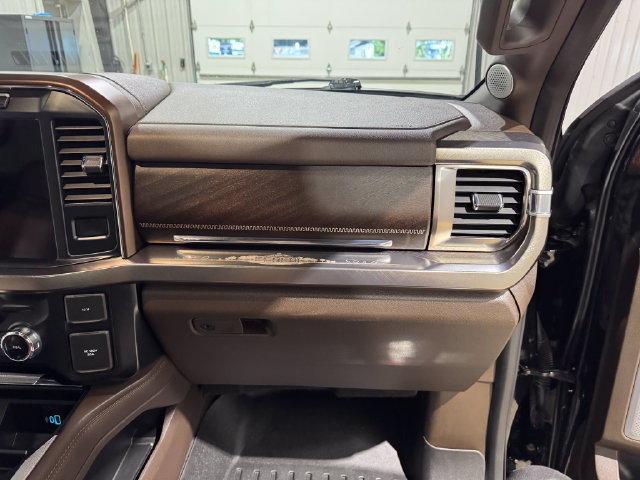 Used 2023 Ford F450 King Ranch w/ FX4 Off-Road Package AWD/4WD image 24