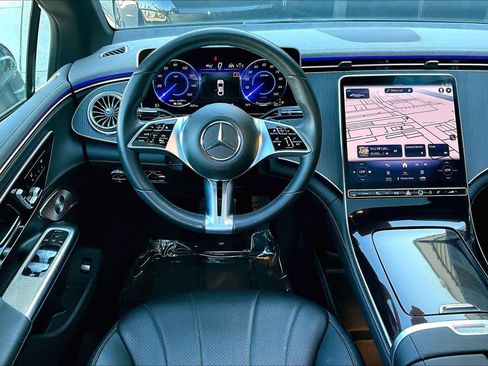 Used 2023 Mercedes-Benz EQE 350+ Sedan image 5