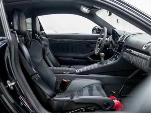 Used 2016 Porsche Cayman GT4 RWD image 49