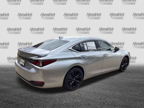 New 2025 Lexus ES 300h F Sport image 9