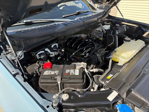 Used 2023 Ford F150 4x4 SuperCrew image 24