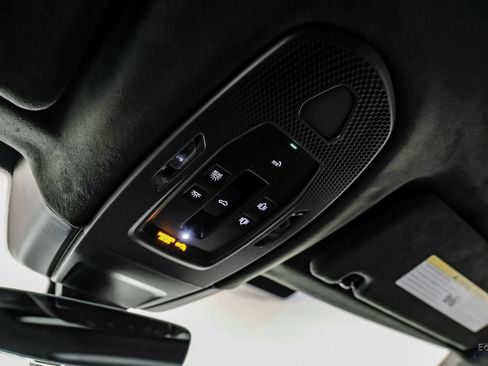 Used 2026 Porsche Panamera Turbo S AWD/4WD image 40