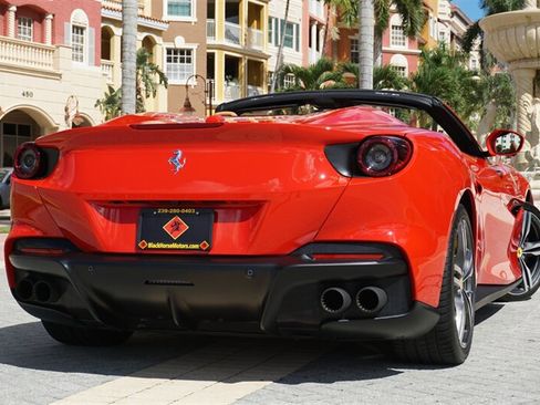 Used 2022 Ferrari Portofino M RWD image 51