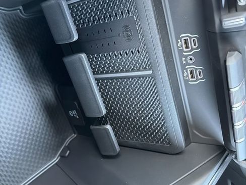 New 2026 RAM 1500 Big Horn AWD/4WD image 24