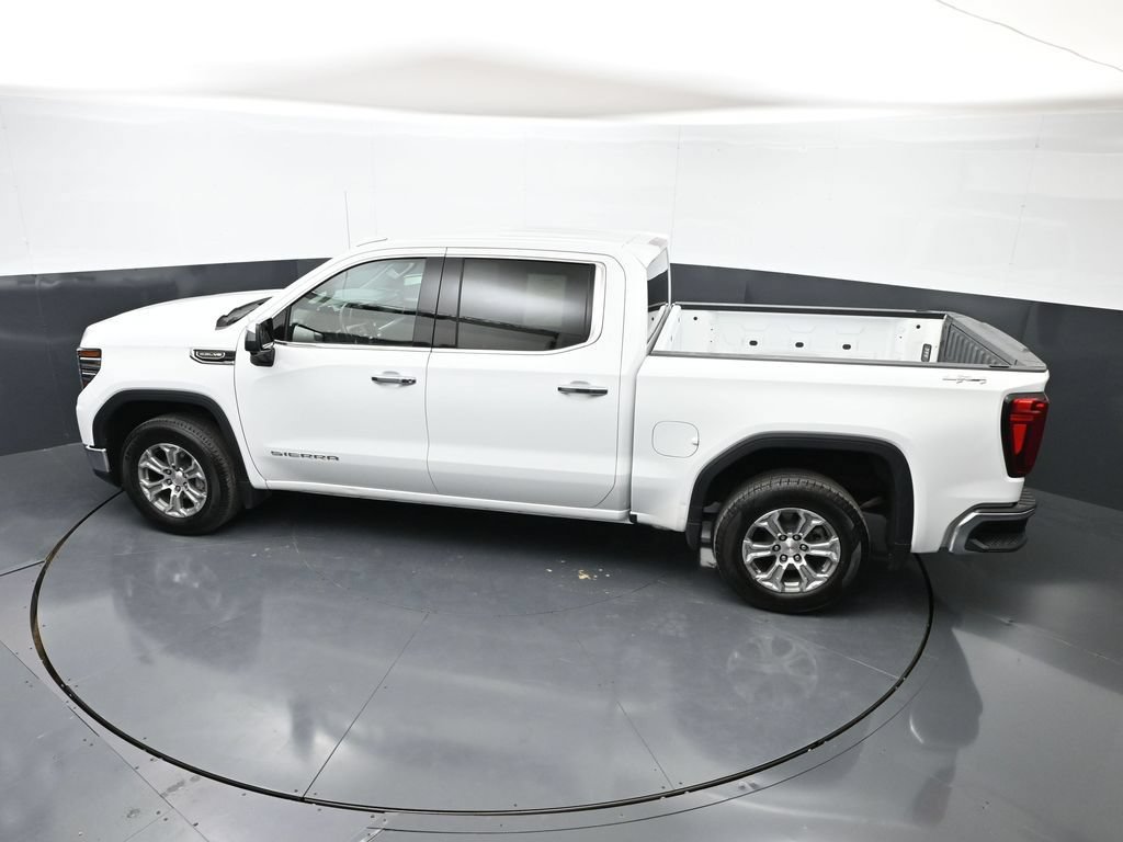Used 2024 GMC Sierra 1500 SLT AWD/4WD image 44