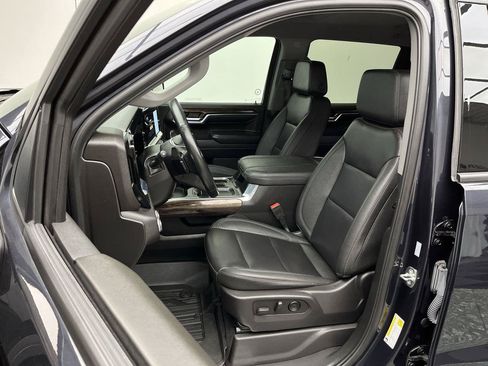 Certified 2024 GMC Sierra 1500 Elevation w/ Elevation Premium Package AWD/4WD image 11