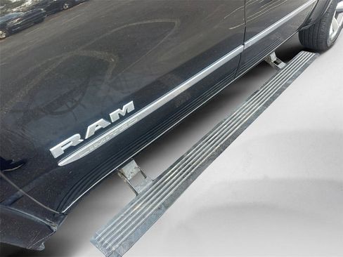 Certified 2022 RAM 1500 Limited image 18