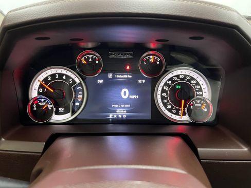 Used 2017 RAM 1500 Laramie w/ Convenience Group image 16