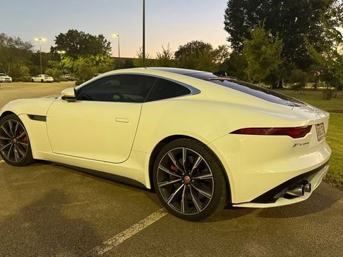 Used 2021 Jaguar F-TYPE R image 6