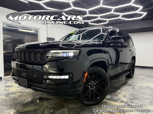 Used 2024 Jeep Wagoneer Series II image 1