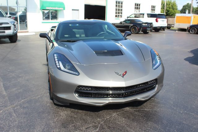 Used 2016 Chevrolet Corvette Stingray Coupe w/ Battery Protection Package RWD image 5