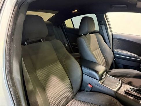 Used 2022 Dodge Charger SXT w/ Cold Weather Package image 24
