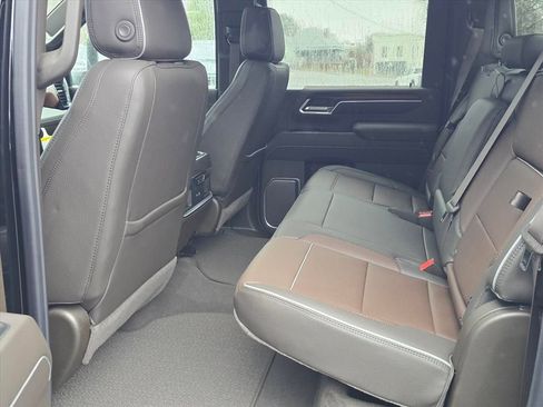 New 2026 GMC Sierra 2500 Denali w/ Denali Reserve Package image 5