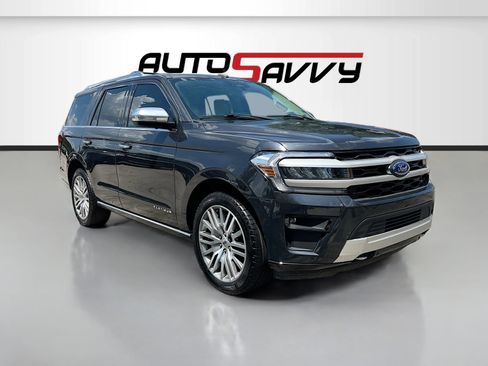 Used 2022 Ford Expedition Platinum AWD/4WD image 1