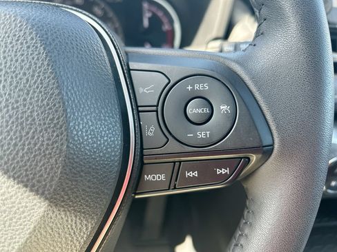 Certified 2025 Toyota RAV4 XLE Premium FWD image 17