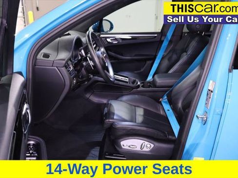 Used 2022 Porsche Macan AWD/4WD image 24