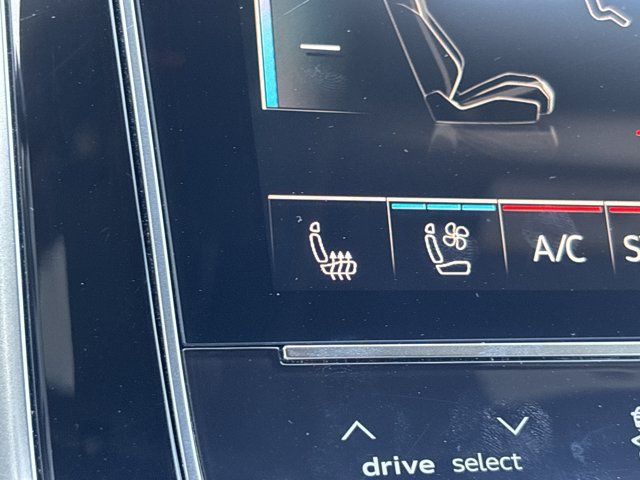 Used 2022 Audi SQ8 Prestige AWD/4WD image 43