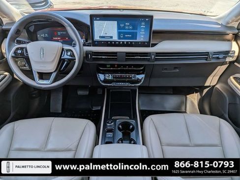 Used 2024 Lincoln Corsair Reserve w/ Equipment Group 201A AWD/4WD image 15