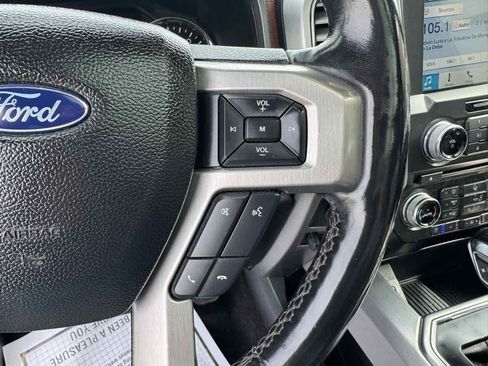 Used 2018 Ford F150 Platinum w/ Technology Package AWD/4WD image 15