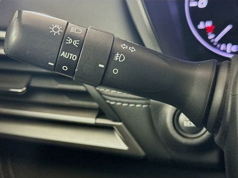 Certified 2020 Subaru Outback Limited w/ Popular Package #2 image 12