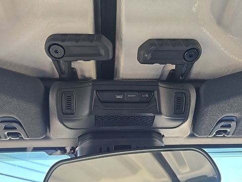 New 2026 Jeep Wrangler Sport S image 32