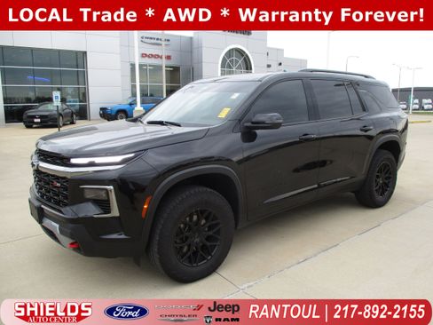 Used 2025 Chevrolet Traverse Z71 w/ LPO, Cargo Package AWD/4WD image 1