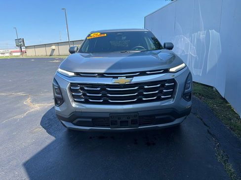 Used 2026 Chevrolet Equinox LT w/ Convenience Package II AWD/4WD image 10