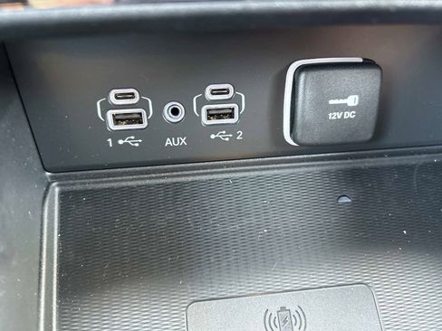 New 2025 Jeep Grand Cherokee Overland w/ Adv Protech Group III image 10