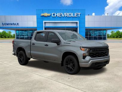 New 2026 Chevrolet Silverado 1500 Custom w/ LPO, Dark Essentials Package