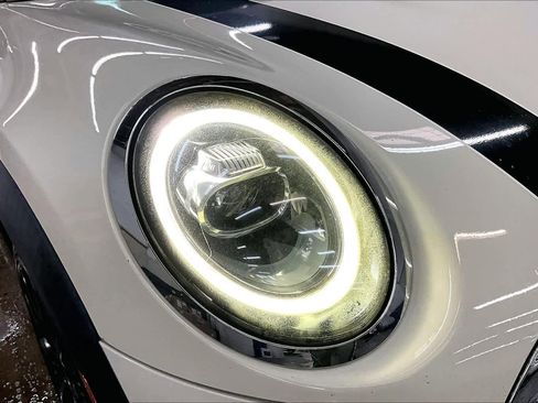 Used 2019 MINI Cooper S w/ Storage Package image 30